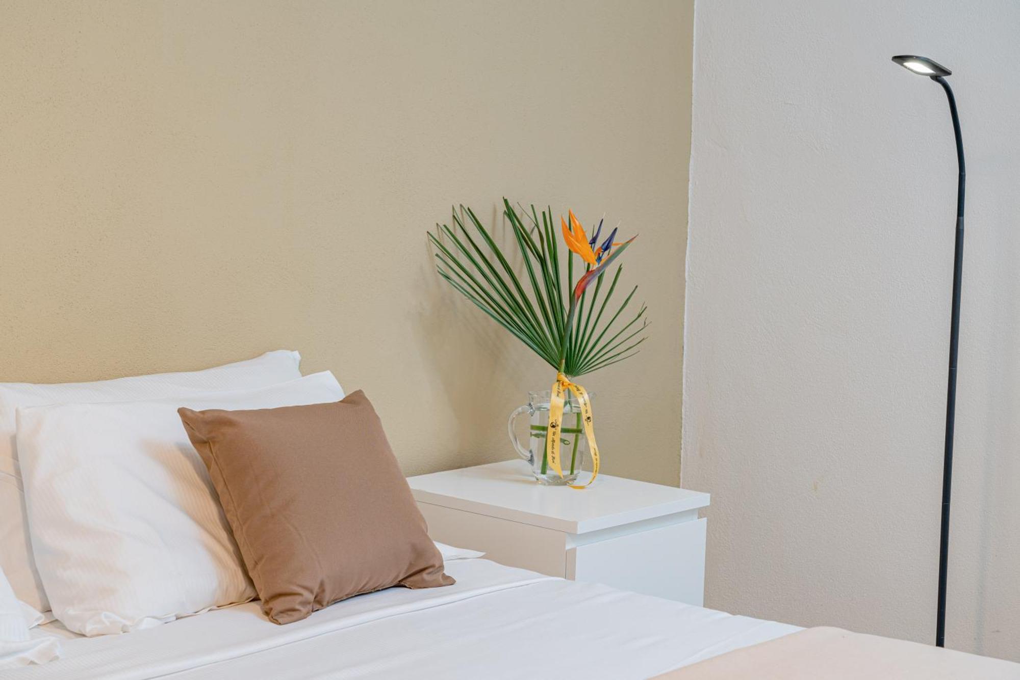 Dimore In Residenze Asproni 24 Cagliari Exterior photo